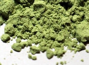 grönt skaka pulver